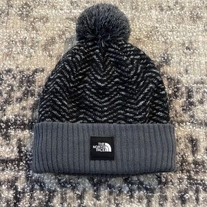 Youth North Face beanie